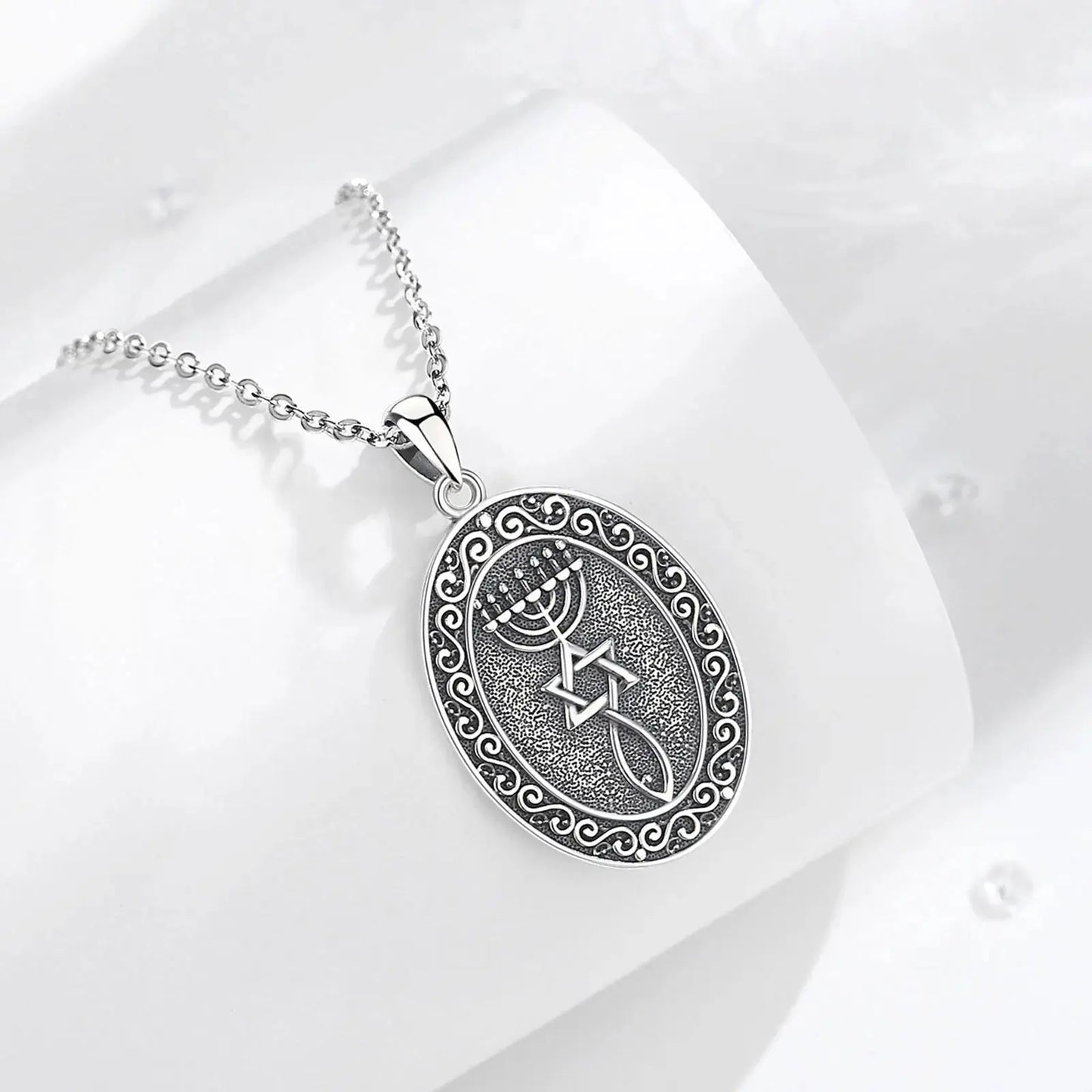 pendentif messianique avec collier