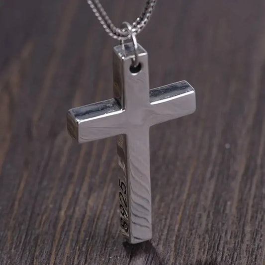 Pendentif croix en argent